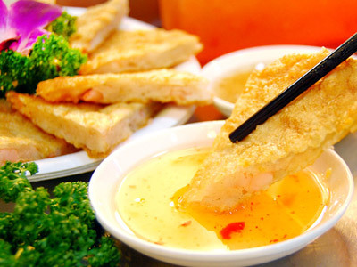 杭州台湾餐厅料理店必备美食食材月亮虾饼
