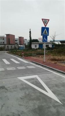 香洲科學道路劃線 斗門車庫劃線效果圖免費
