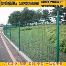 供应惠州双边丝护栏网 工地围栏网 公路护栏