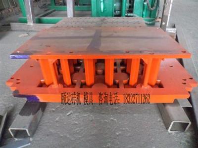 專業定制各種制磚模具 免燒磚機
