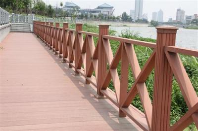 江苏绿华塑木长期供应各种规格塑木地板厂家