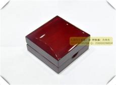 做鐘表盒 要用心