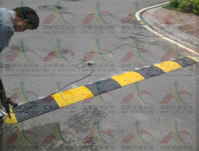 减速带 道路缓冲带 减速路拱